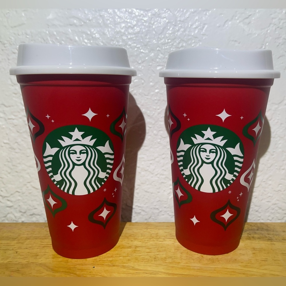 Starbucks red cups 2023